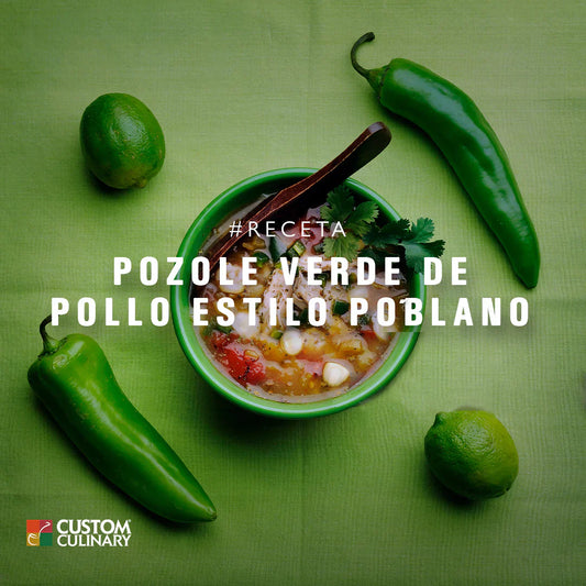 POZOLE VERDE DE POLLO ESTILO POBLANO